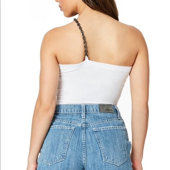 Emma & Sam One Shoulder Chain Ribbed Top Top Crop - Picture 2 of 6